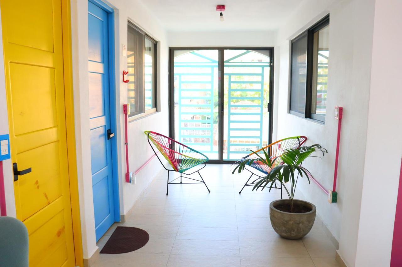 Hotel Casa Mandarine , Amazing Private Rooms W Balcony, Rooftop, Hammocks, Ac, Smartv, 100Mbs! Zihuatanejo Exterior foto