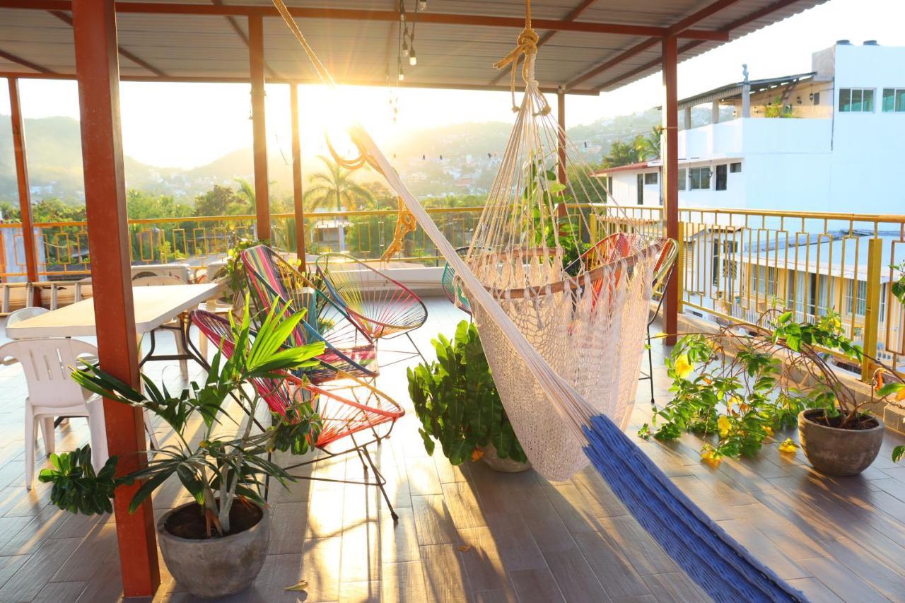 Hotel Casa Mandarine , Amazing Private Rooms W Balcony, Rooftop, Hammocks, Ac, Smartv, 100Mbs! Zihuatanejo Exterior foto