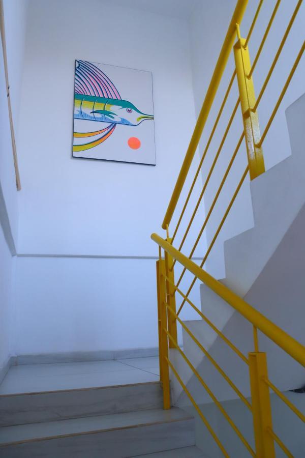 Hotel Casa Mandarine , Amazing Private Rooms W Balcony, Rooftop, Hammocks, Ac, Smartv, 100Mbs! Zihuatanejo Exterior foto