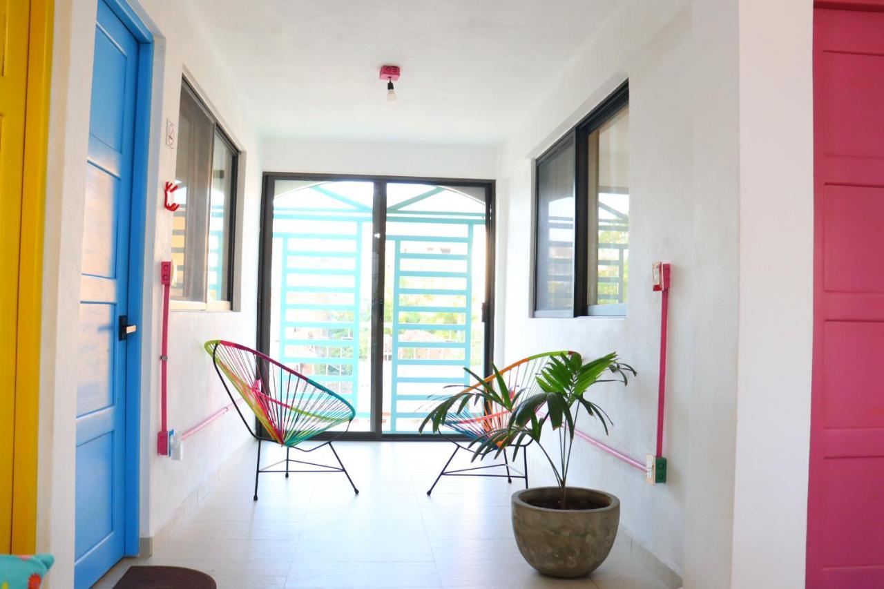 Hotel Casa Mandarine , Amazing Private Rooms W Balcony, Rooftop, Hammocks, Ac, Smartv, 100Mbs! Zihuatanejo Exterior foto