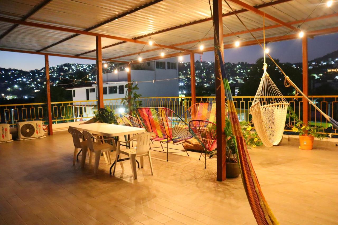 Hotel Casa Mandarine , Amazing Private Rooms W Balcony, Rooftop, Hammocks, Ac, Smartv, 100Mbs! Zihuatanejo Exterior foto