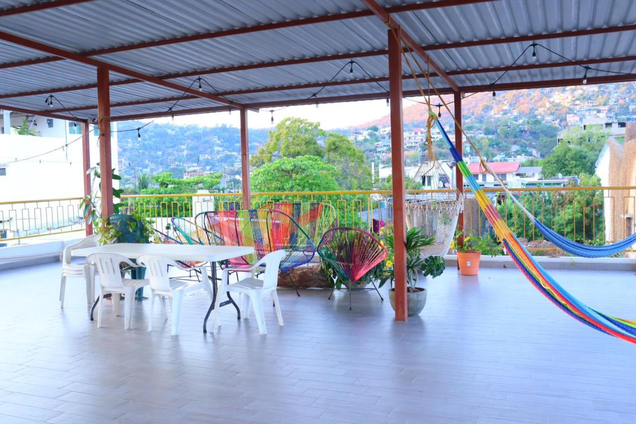 Hotel Casa Mandarine , Amazing Private Rooms W Balcony, Rooftop, Hammocks, Ac, Smartv, 100Mbs! Zihuatanejo Exterior foto