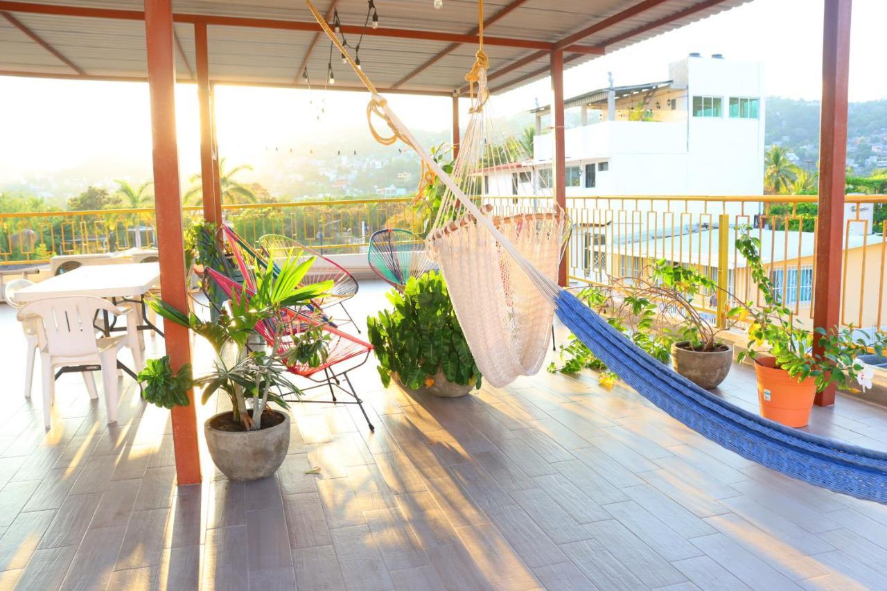 Hotel Casa Mandarine , Amazing Private Rooms W Balcony, Rooftop, Hammocks, Ac, Smartv, 100Mbs! Zihuatanejo Exterior foto